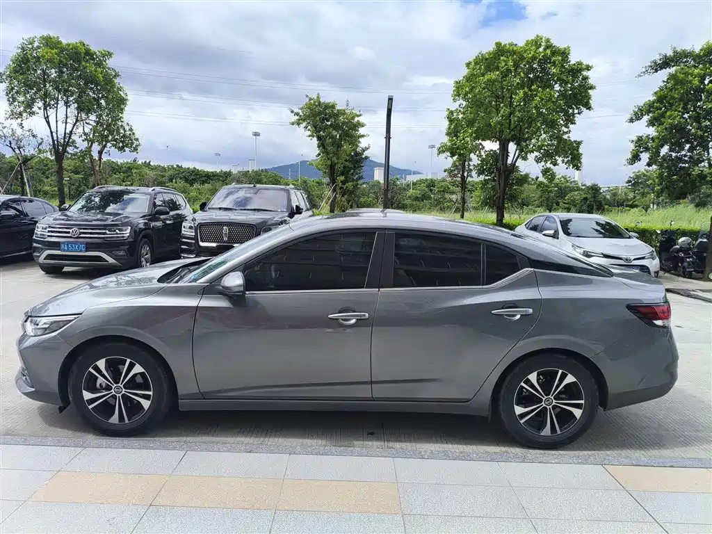 Nissan Sylphy — миниатюра 3