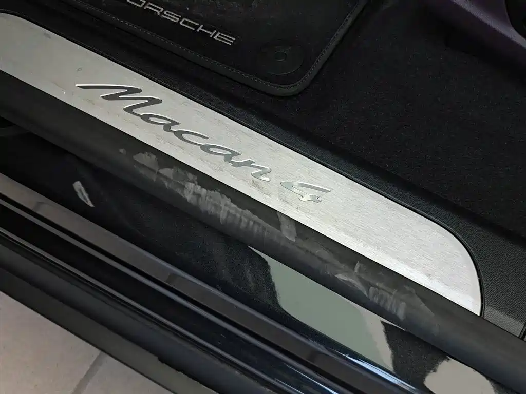 PORSCHE MACAN NEW ENERGY