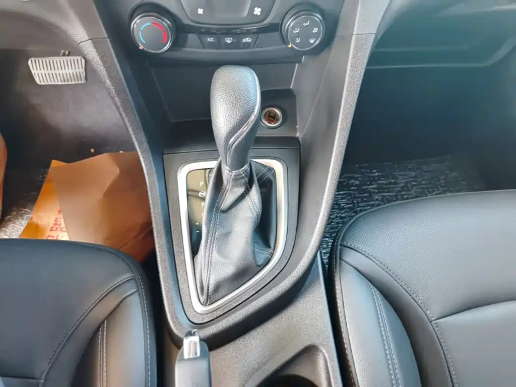 Buick Excelle — миниатюра 14