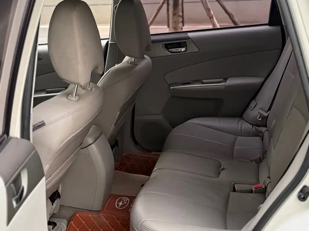 Subaru Forester — миниатюра 8