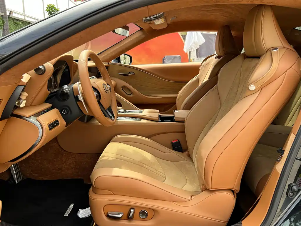 Lexus LC — миниатюра 10