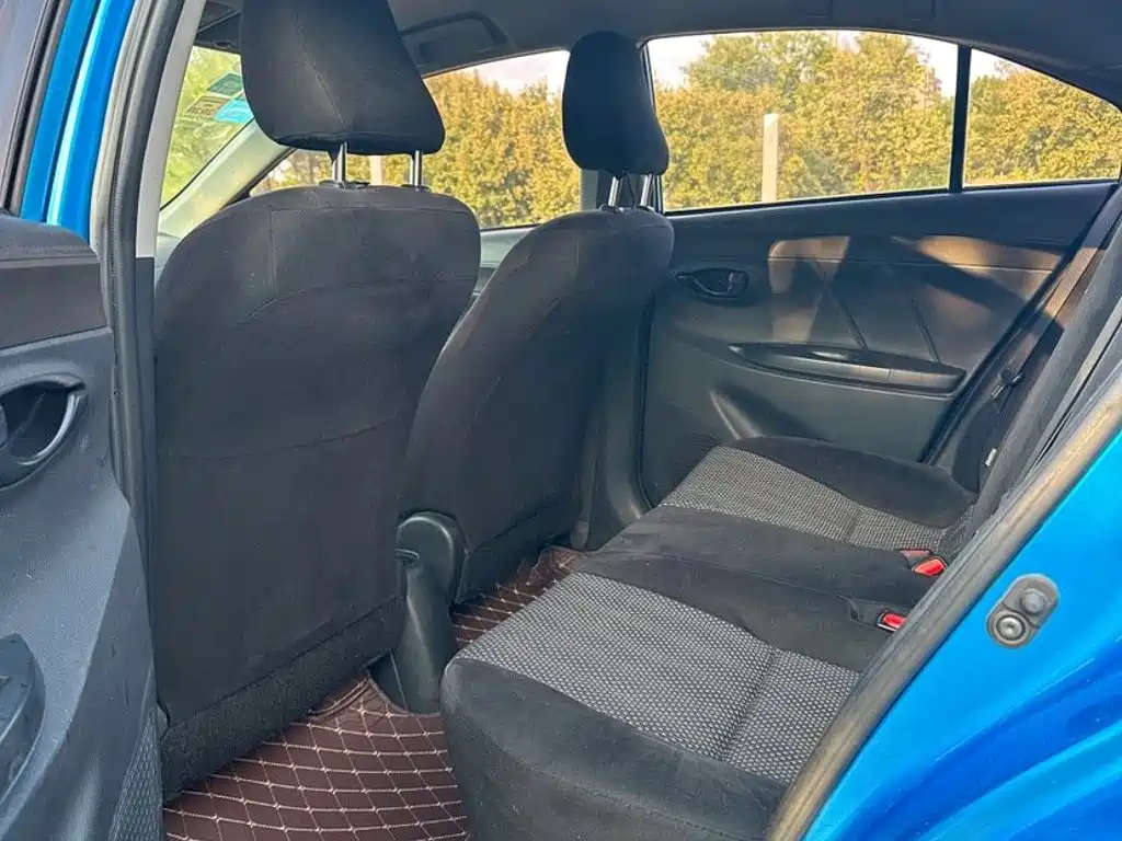 Toyota Vios — миниатюра 7
