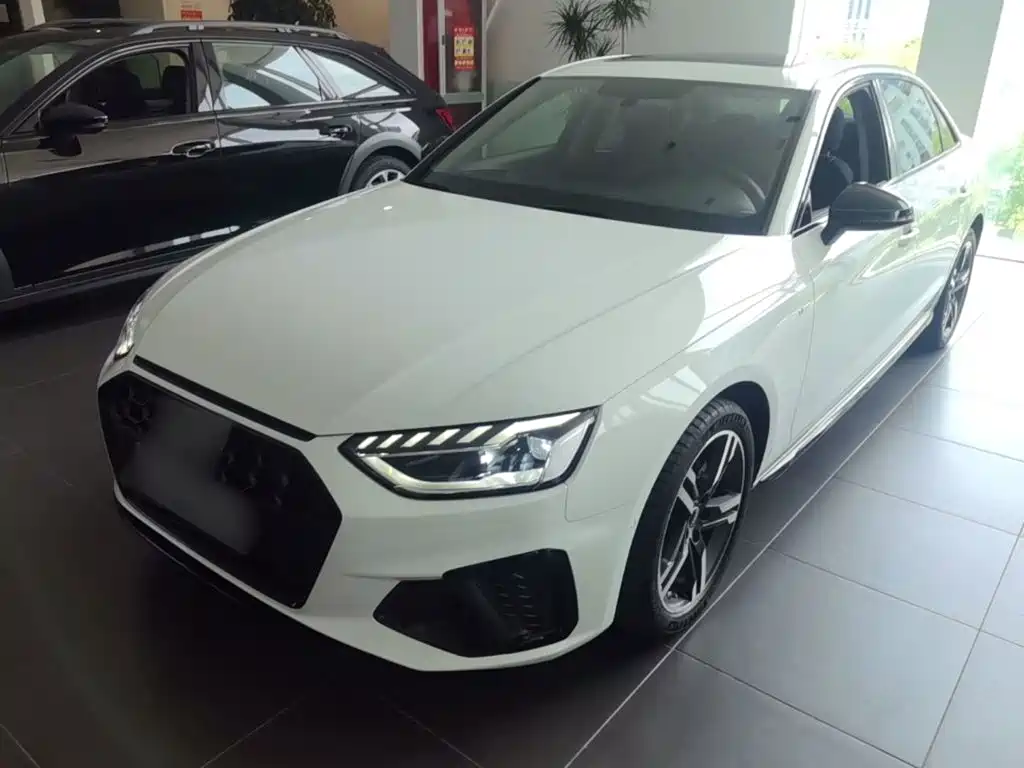 Audi A4L 2022 40 TFSI Luxury