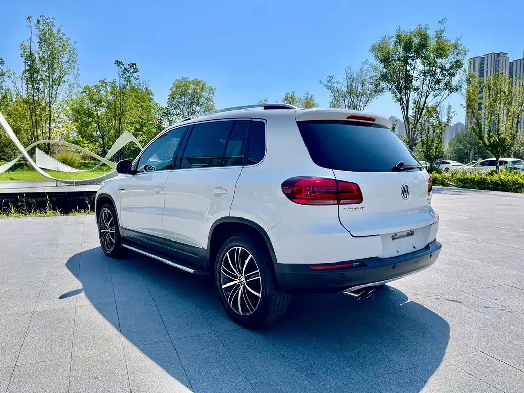 Volkswagen Tiguan — миниатюра 18