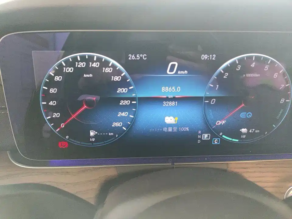 Mercedes-Benz E-Class New Energy — миниатюра 2