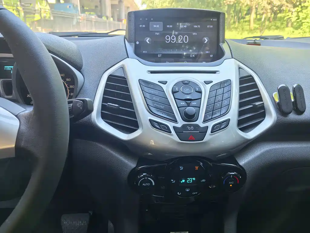 Ford Ecosport — миниатюра 19