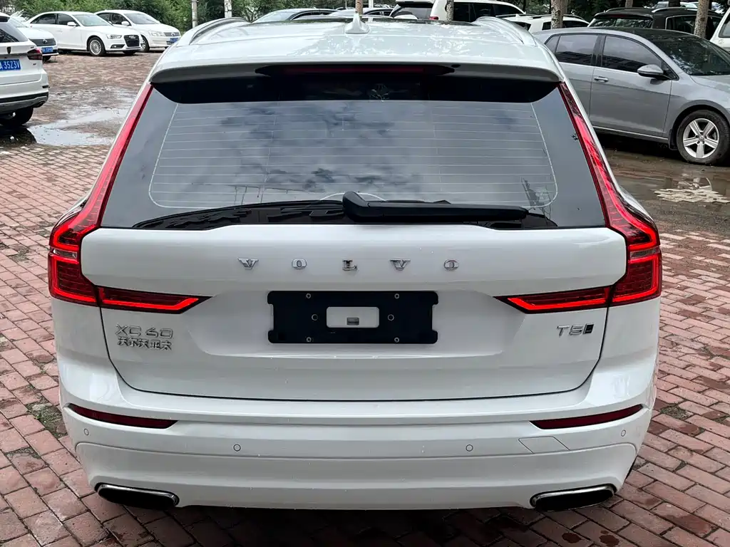 Volvo XC60 T5 4WD Smart Leisure Edition China VI, фото 4