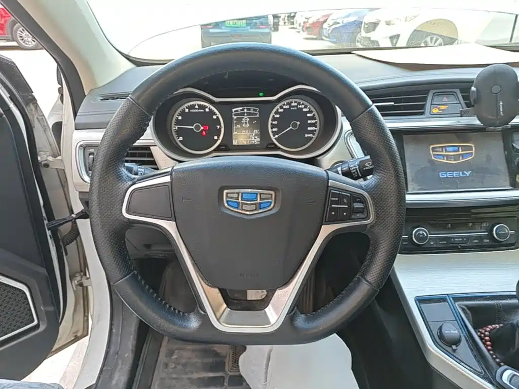 Geely Emgrand GL — миниатюра 11