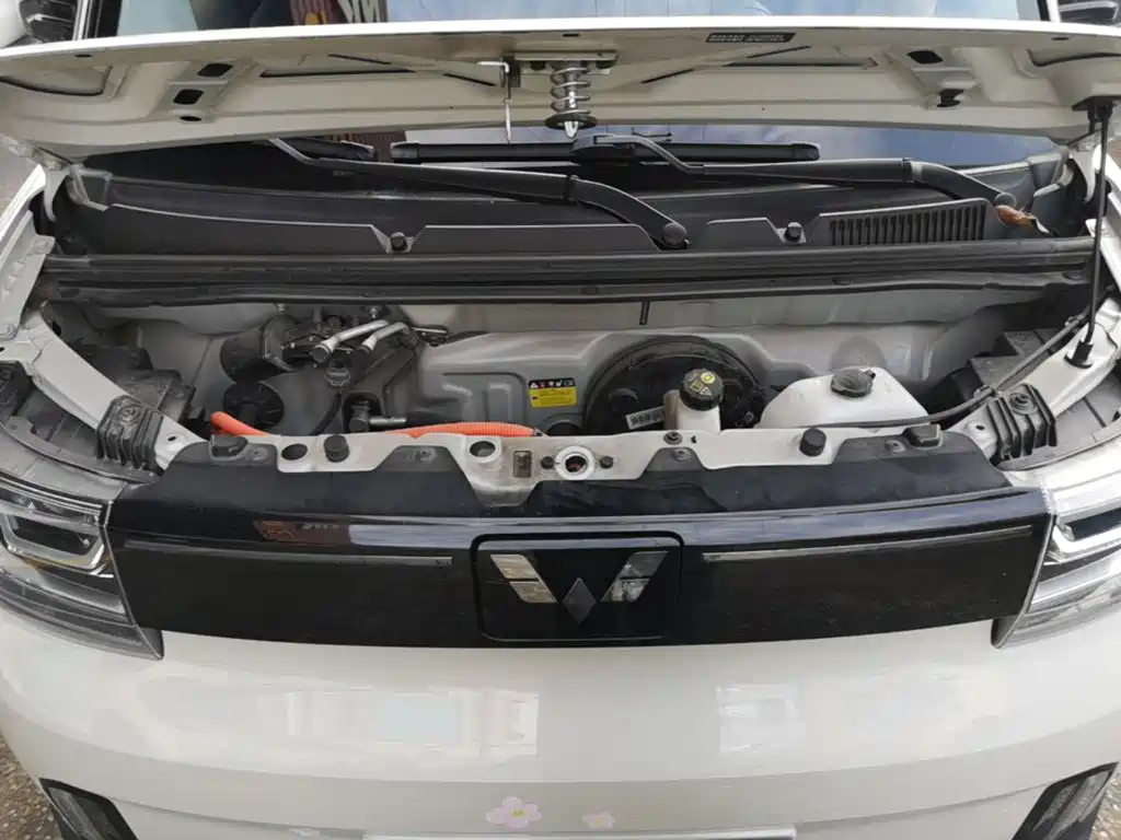 Wuling MINIEV — миниатюра 20
