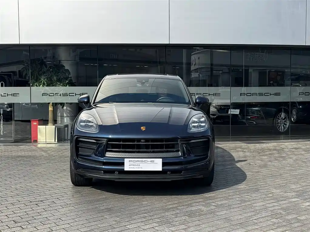 Porsche Macan — миниатюра 2