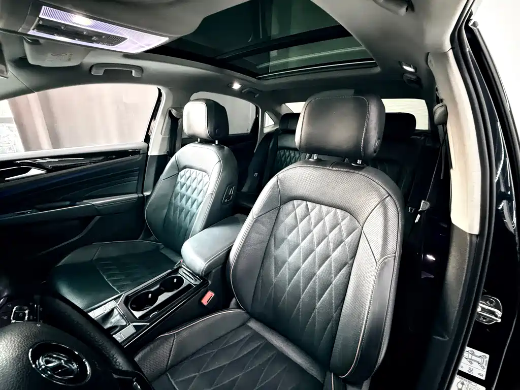 Volkswagen Passat — миниатюра 22
