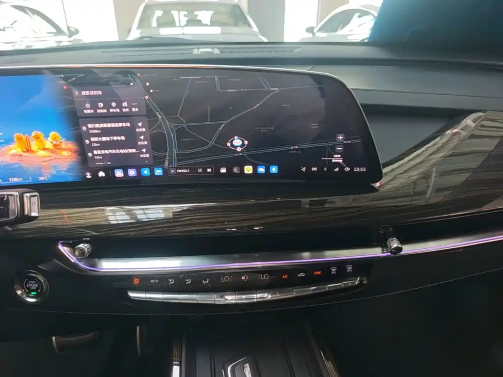 Cadillac XT5 — миниатюра 18