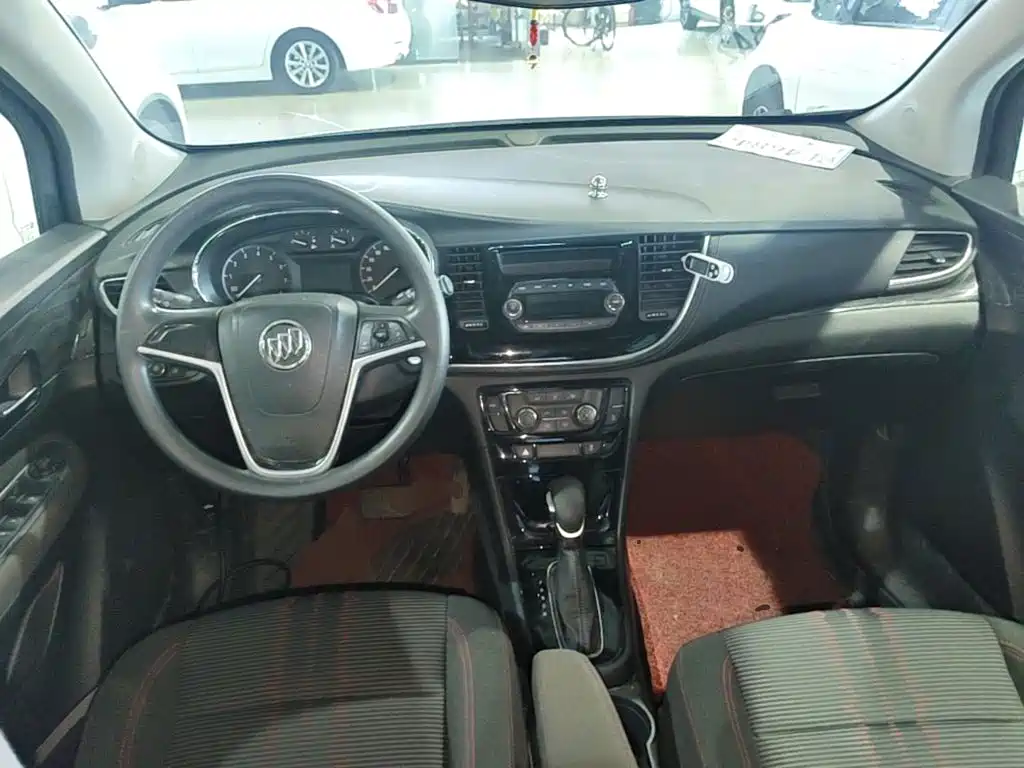 Buick Encore — миниатюра 10