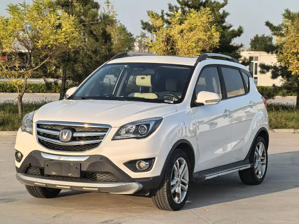 CHANGAN CS35