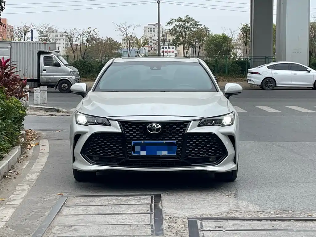 TOYOTA ASIAN DRAGON