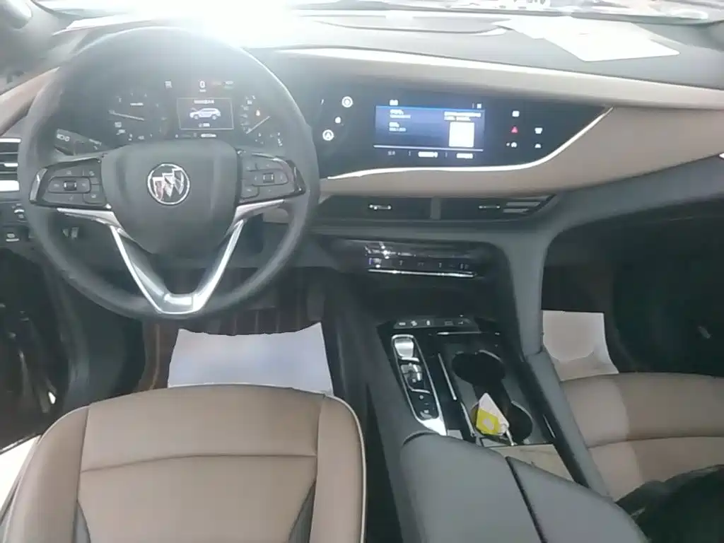 Buick Enclave — миниатюра 10