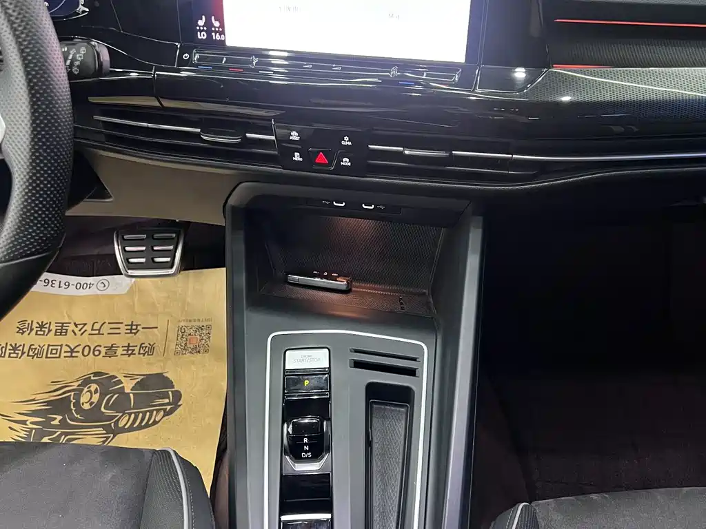 Volkswagen Golf — миниатюра 12