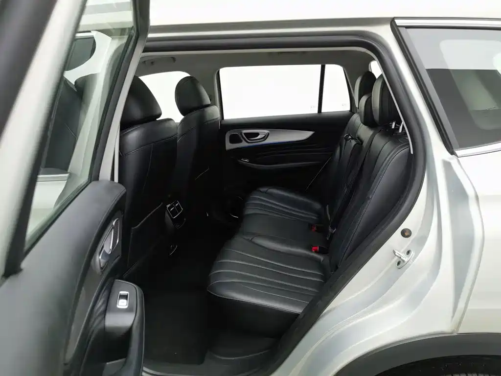 Roewe RX5 MAX — миниатюра 15