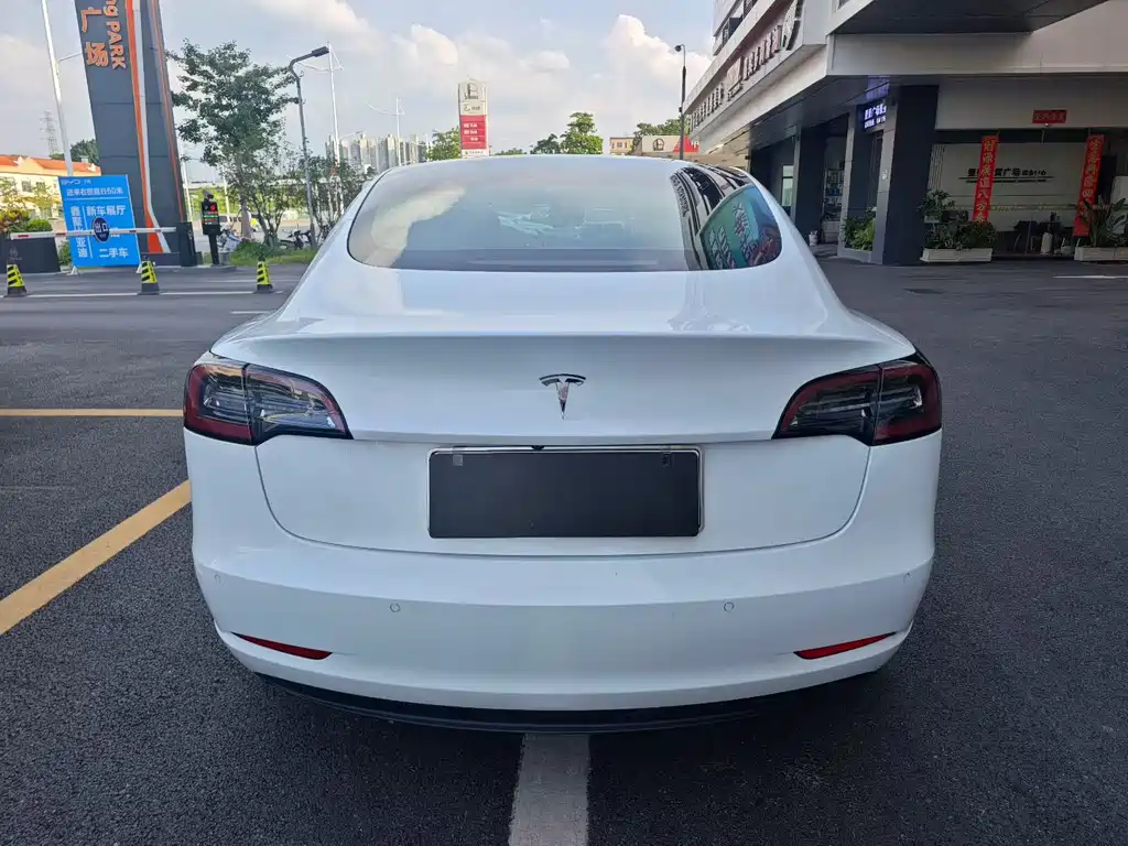 Tesla Model 3 — фотографии объявления, Фото 11