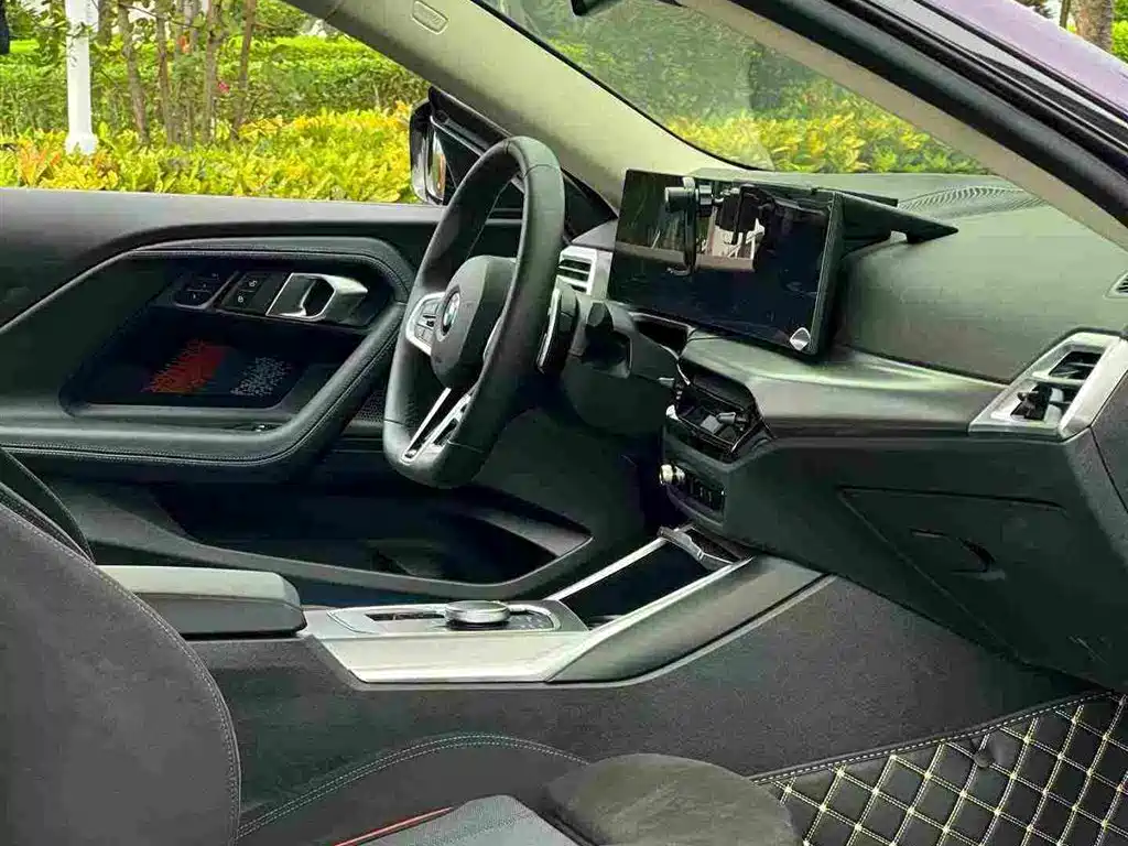 BMW 2 Series (Import) — миниатюра 4