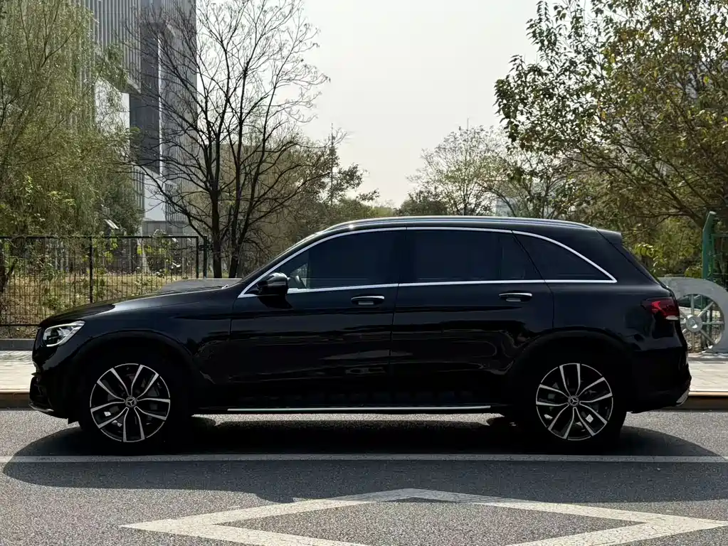 Mercedes-Benz GLC — миниатюра 3