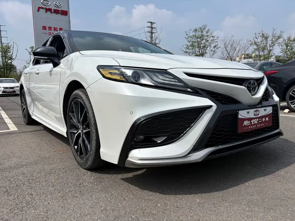 Toyota Camry 2021 2.5S
