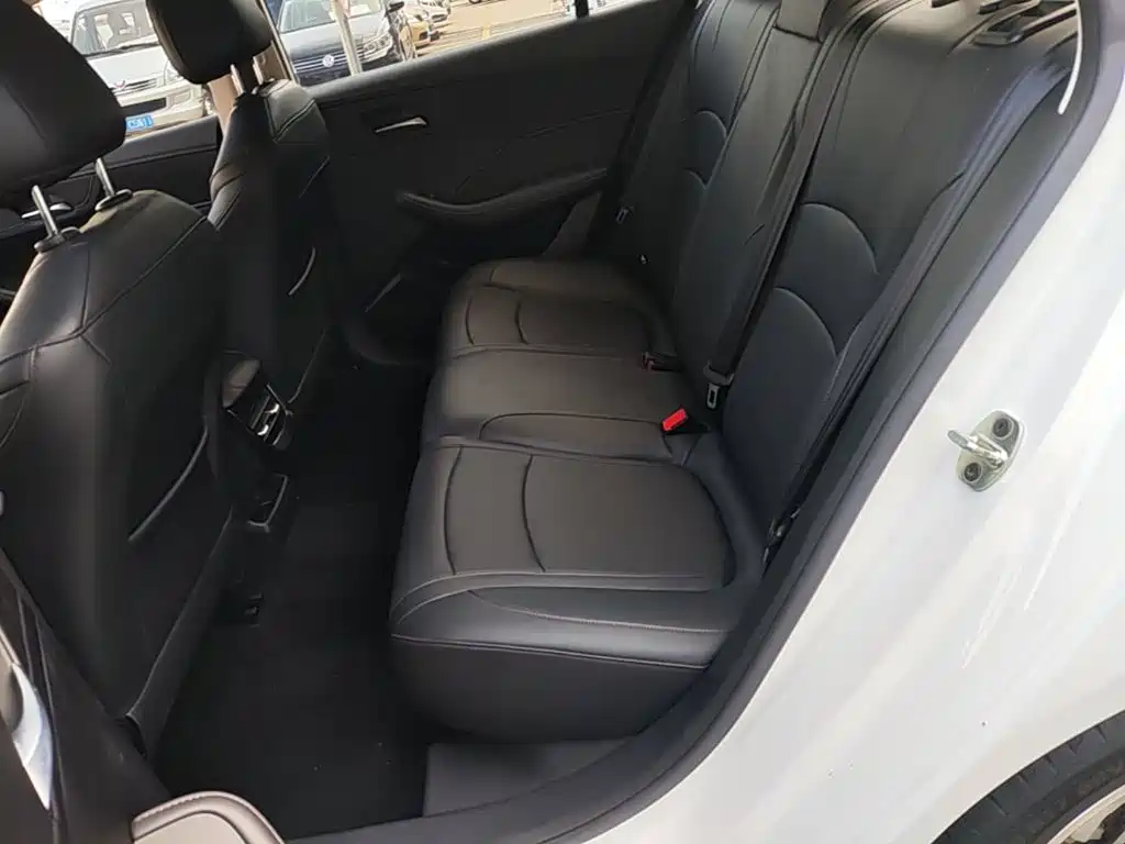 Roewe i5 — миниатюра 17