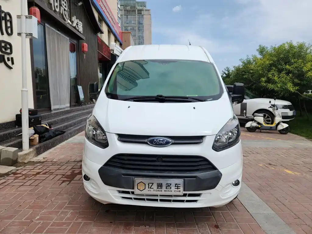 Ford Transit — миниатюра 2