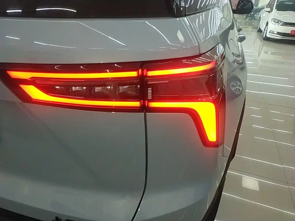 Chevrolet Plus — миниатюра 8