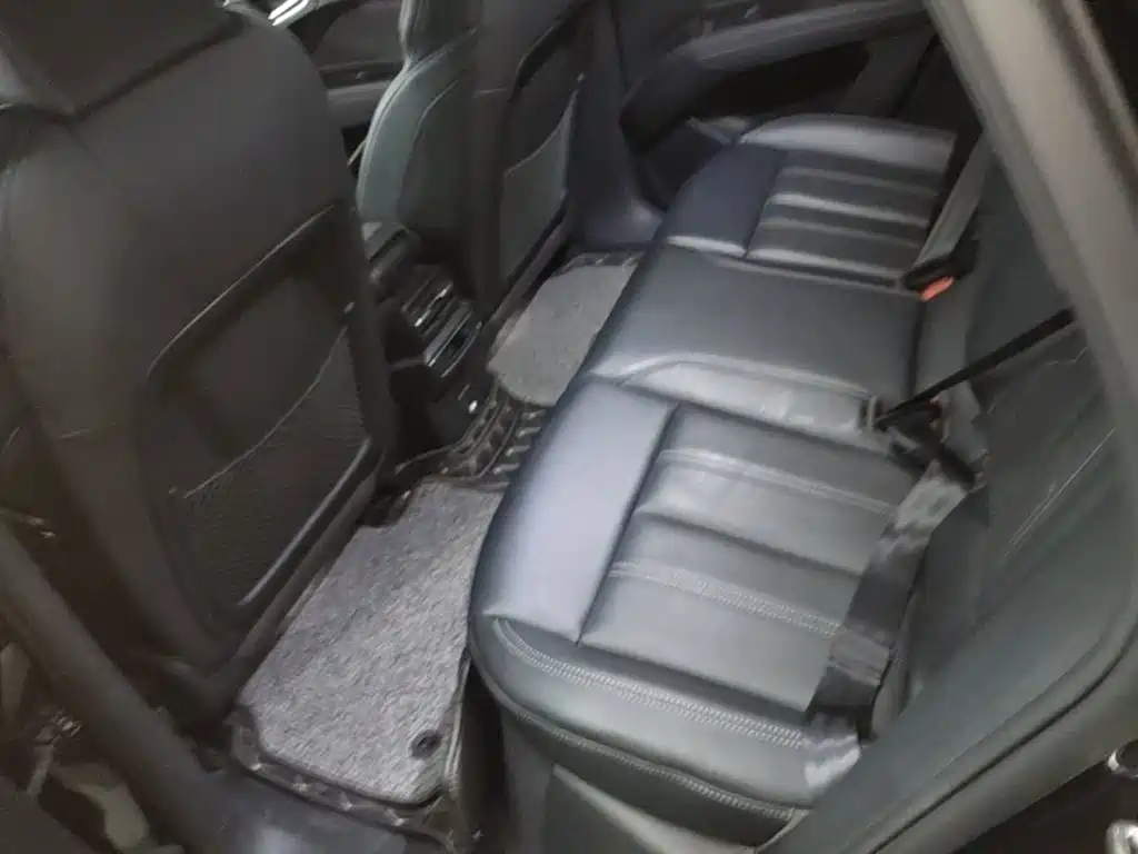 Audi Q4 e-tron — миниатюра 17