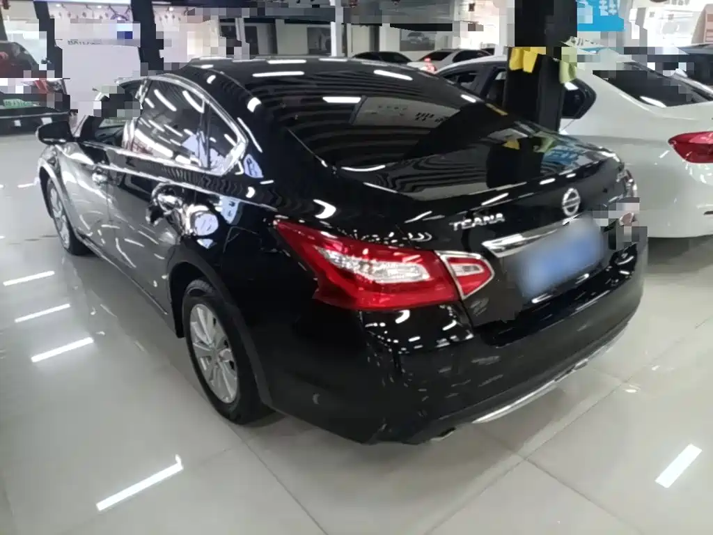 Nissan Teana — миниатюра 5
