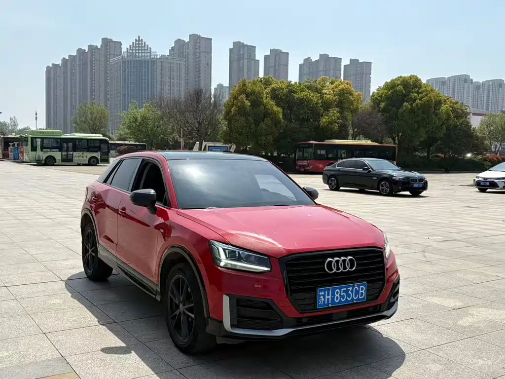 Audi Q2L 2021