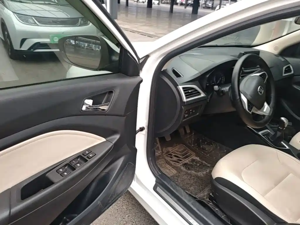 Changan V7 — миниатюра 16