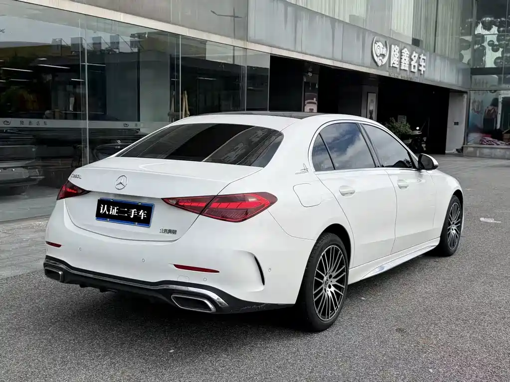 Mercedes-Benz C-Class — миниатюра 9