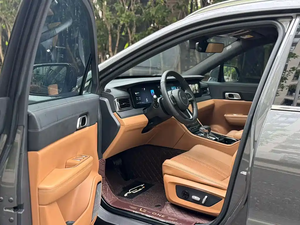 Li Auto Li ONE — миниатюра 3