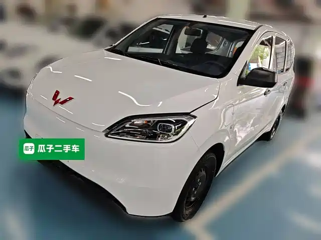 WULING AUTOMOBILE WULING HONGGUANG NEW ENERGY 2025