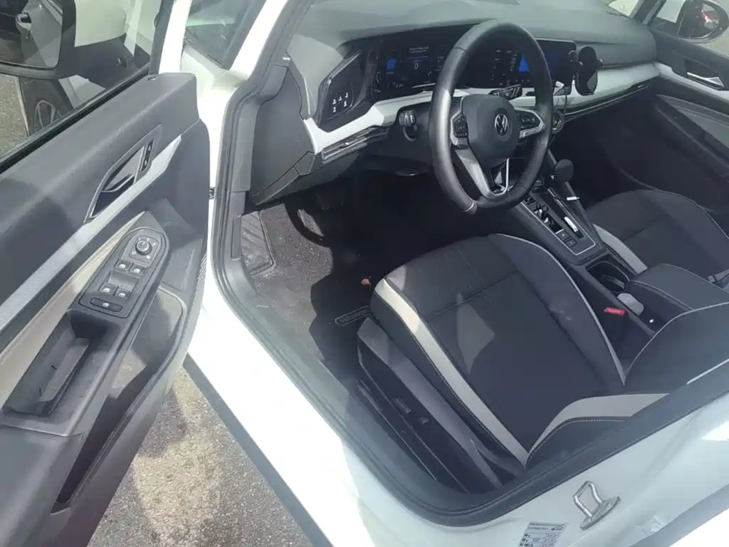 Volkswagen Golf — миниатюра 16