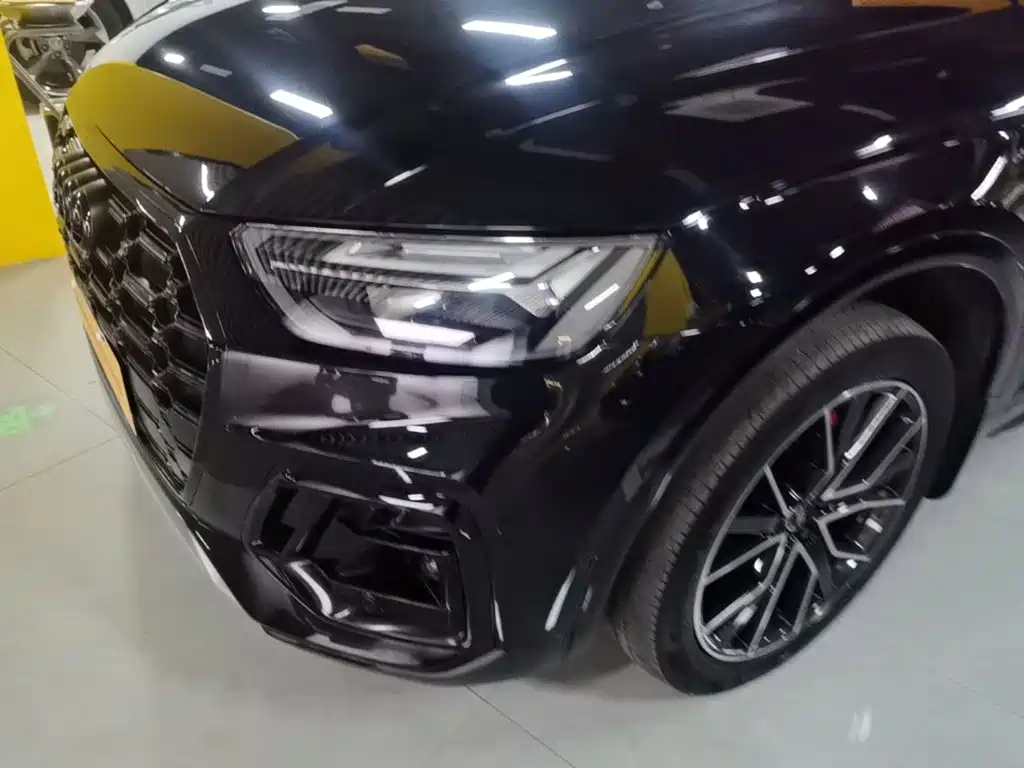 Audi Q5L — миниатюра 24