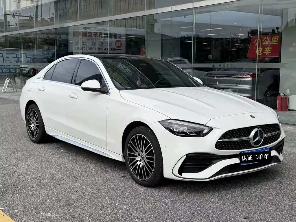 Mercedes-Benz C-Class — миниатюра 3