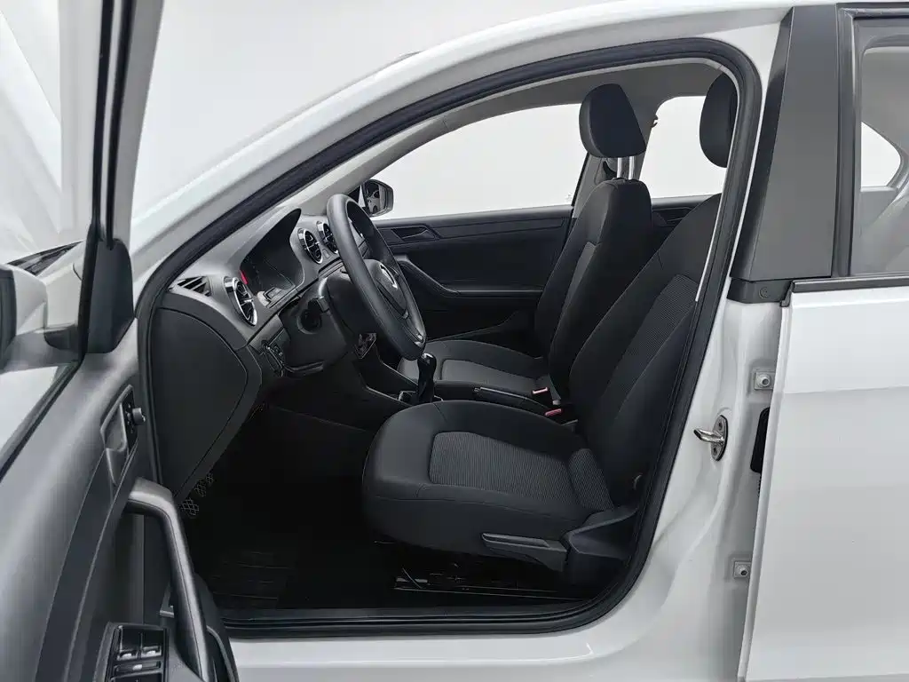 Volkswagen Jetta — миниатюра 10