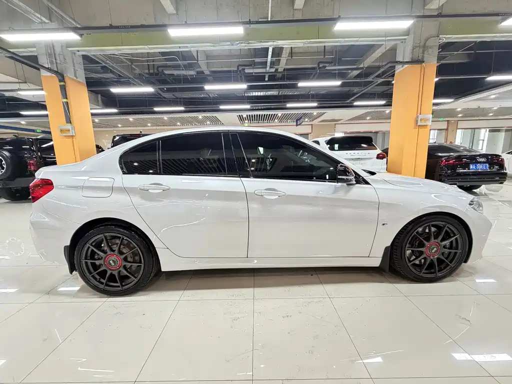 BMW 1 Series 1 2022 125i M Sport