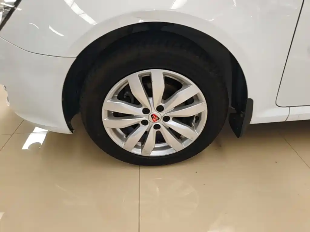 Roewe 350 — миниатюра 23