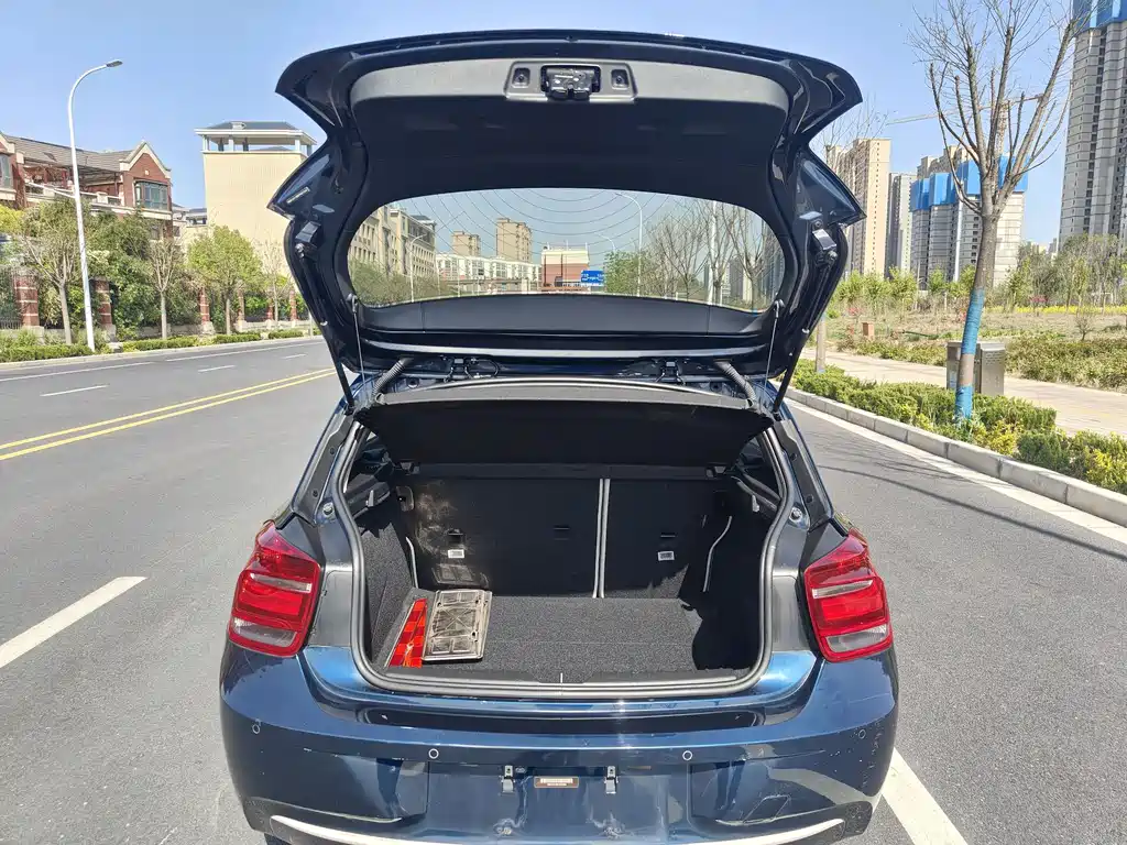 BMW 1 Series (Import) — миниатюра 19