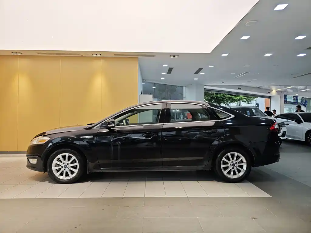 Ford Mondeo - 2011 2.3L Fashion