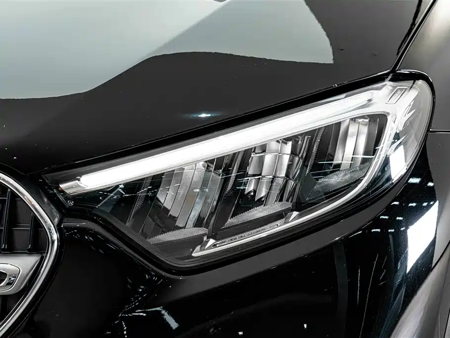 Mercedes-Benz GLC — миниатюра 4