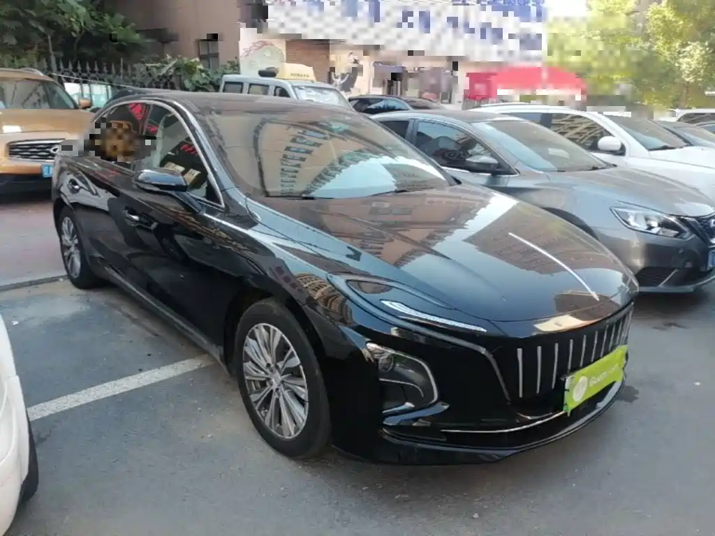 Hongqi Hongqi E-QM5 — миниатюра 4