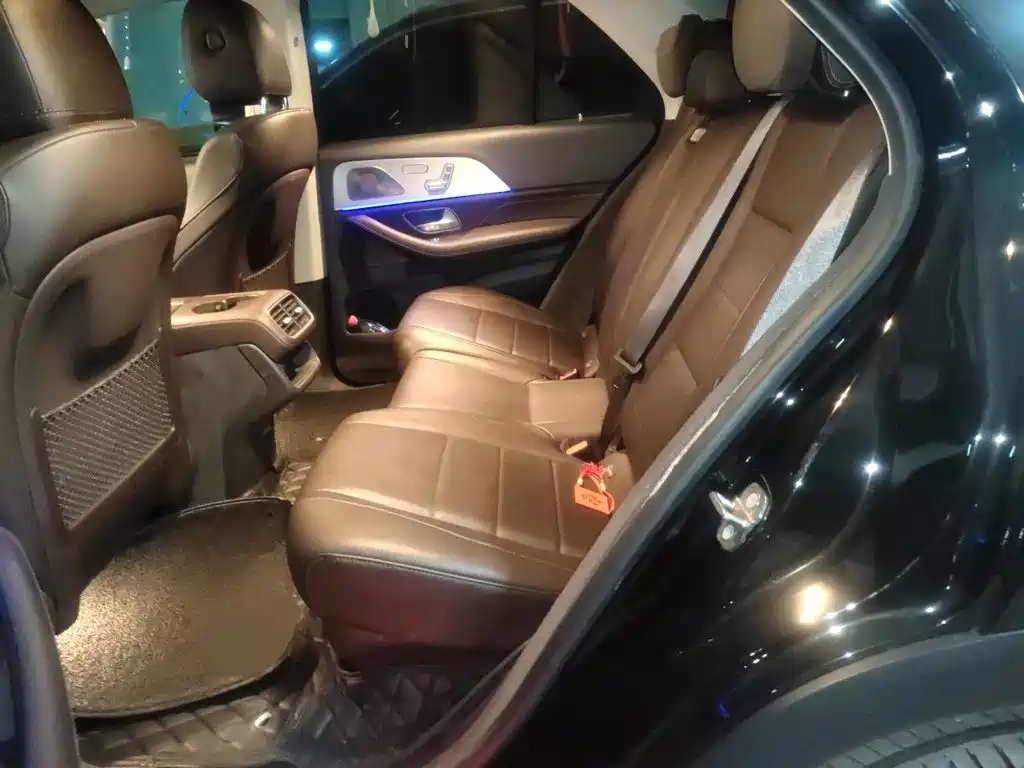 Mercedes-Benz GLE (Import) — миниатюра 18