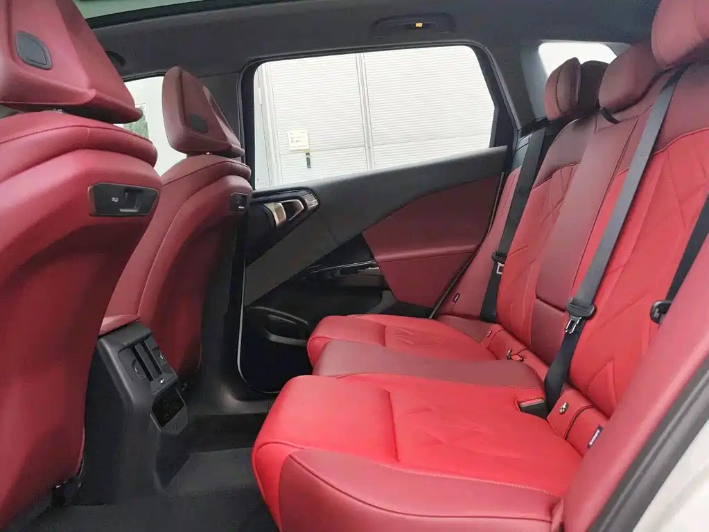 BMW X3 2025 xDrive25L Luxury