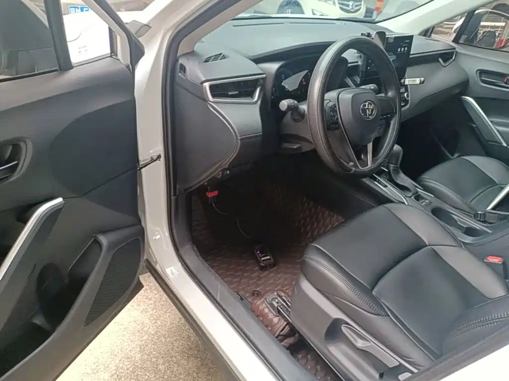 Toyota Frontlander — миниатюра 16