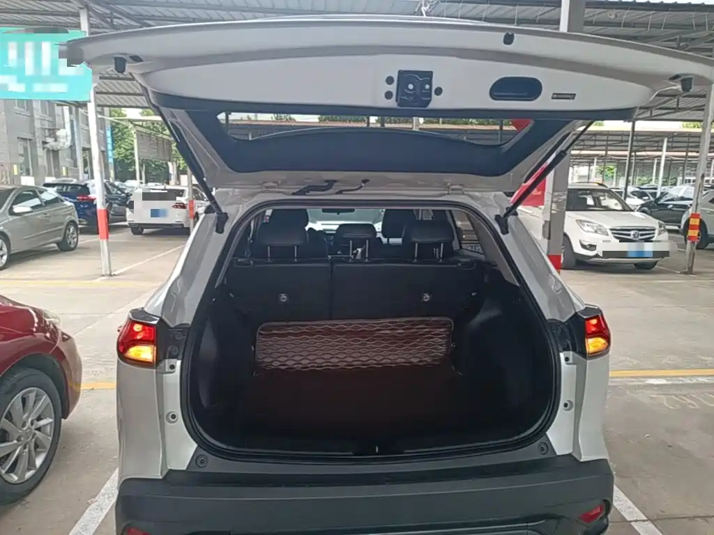 Toyota Frontlander — миниатюра 19